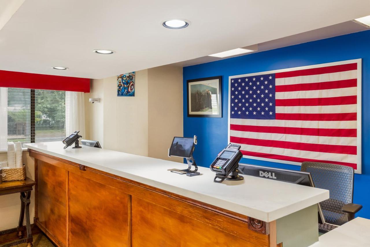 Hometown Inn Thomasville Ngoại thất bức ảnh